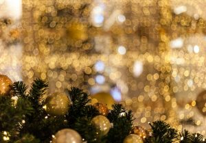 Read more about the article Christmas 2021 | Celebrating Festivity with Joy and Content